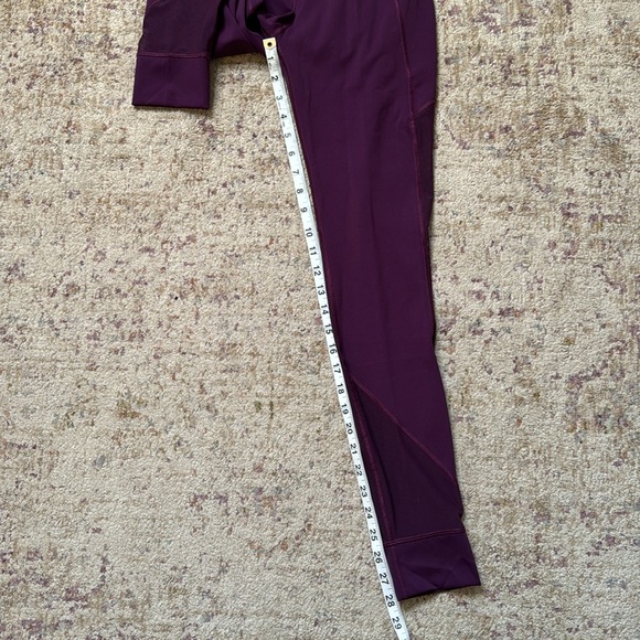Lululemon Mesh Panel High Rise Legging - Picture 6 of 9